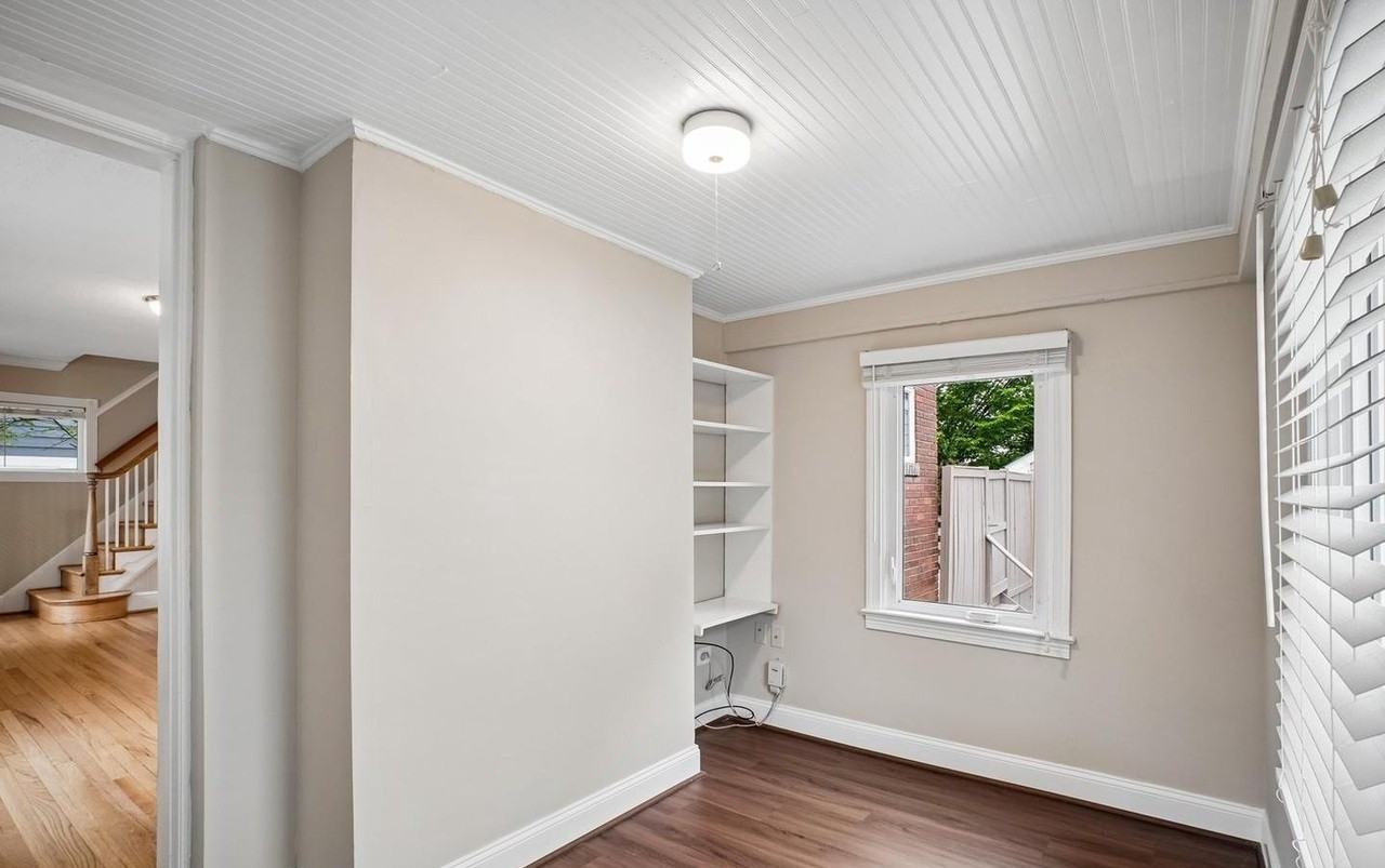 1708 N Quincy St - Photo 7 of 39