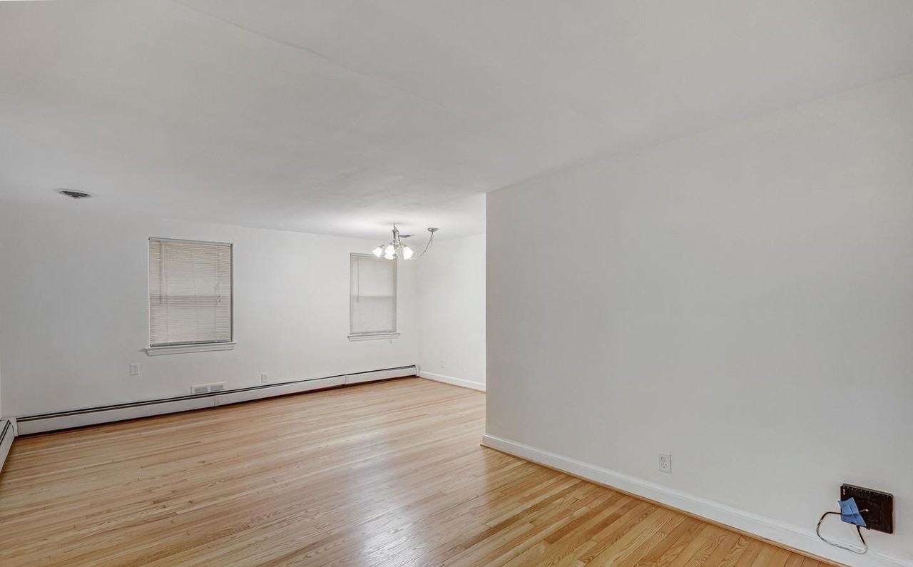 5618 7th St N - Photo 3 of 26