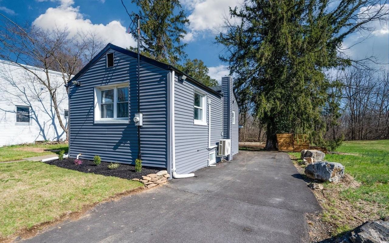 3247 State Hill Rd - Photo 2 of 31