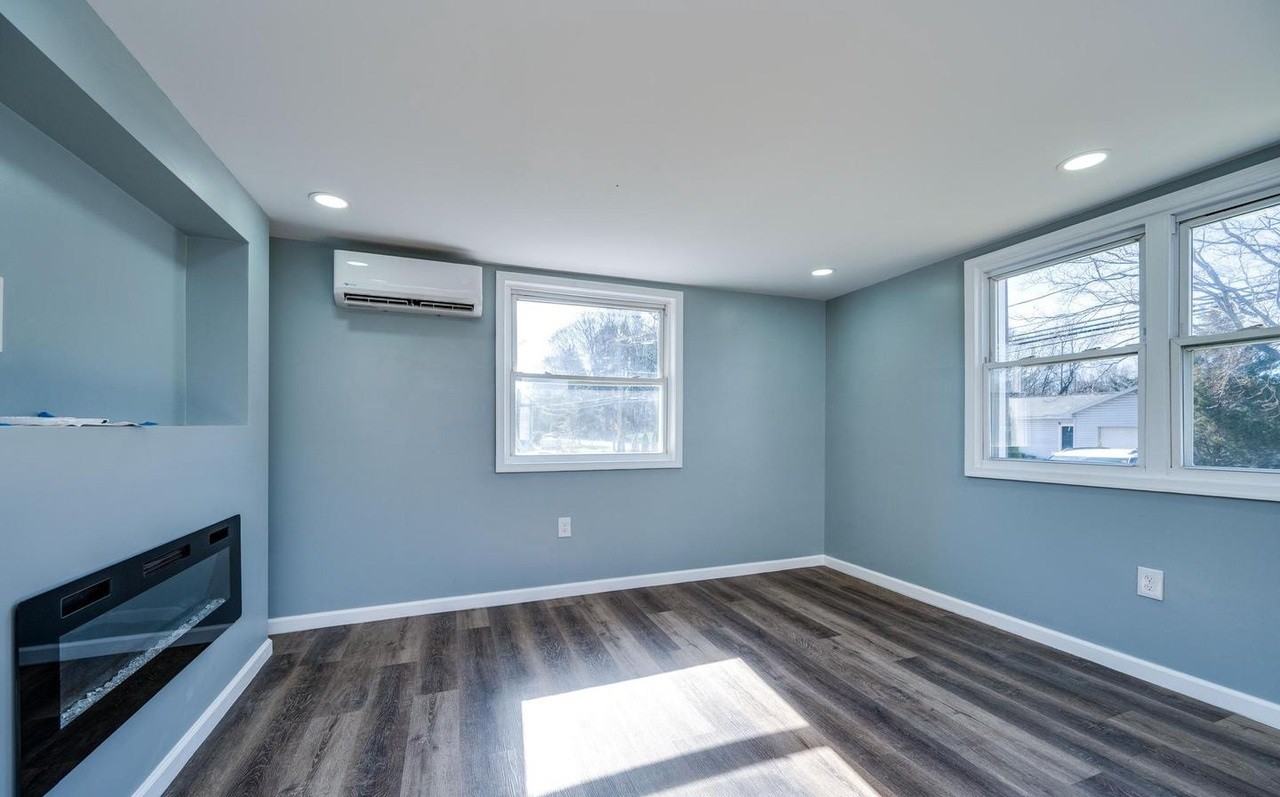 3247 State Hill Rd - Photo 4 of 31