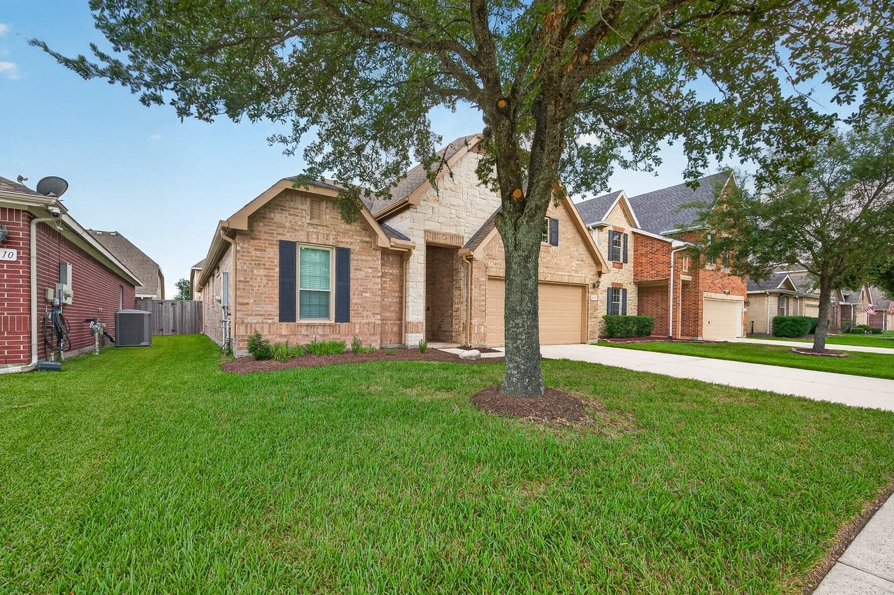 4606 E Meadow Dr - Photo 3 of 50