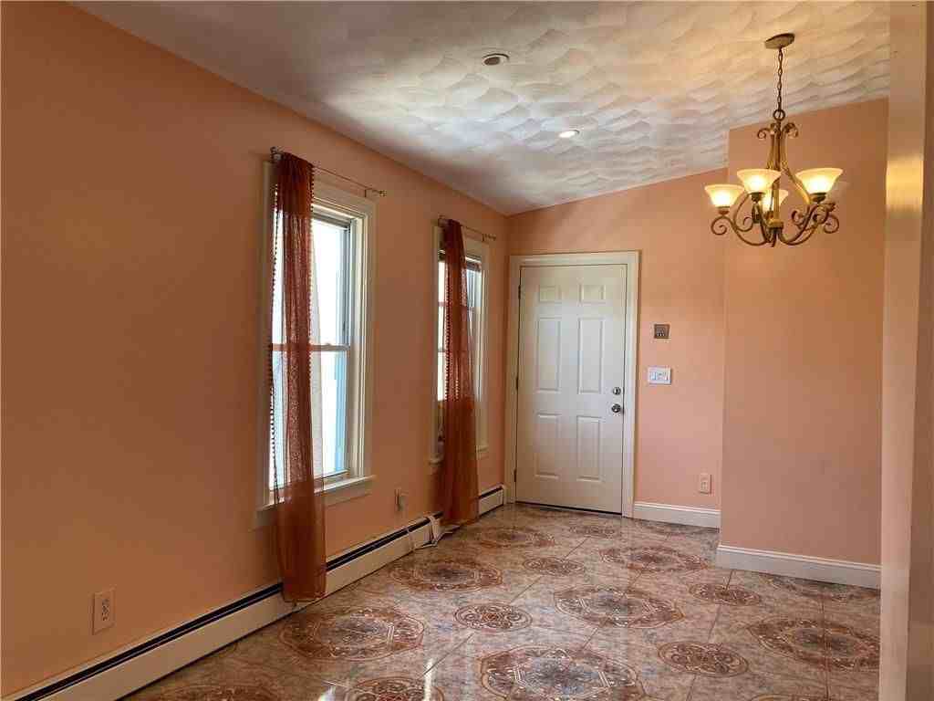 394 Great Rd ##3 - Photo 2 of 18
