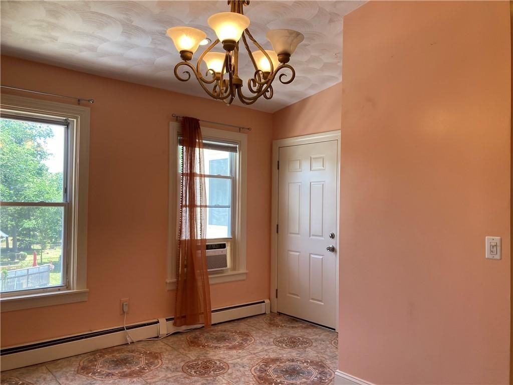 394 Great Rd ##3 - Photo 5 of 18