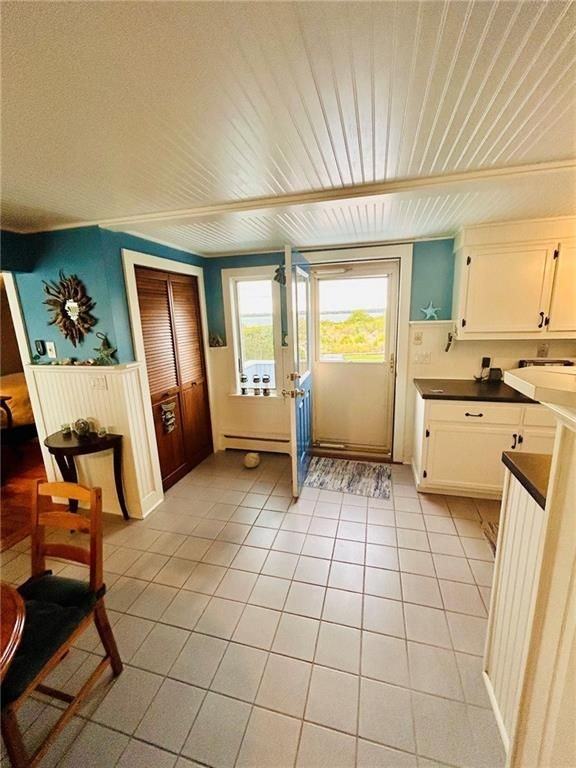 1321 Anthony Rd - Photo 4 of 18