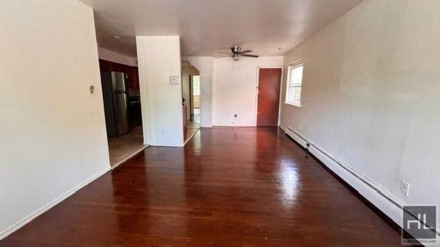 1440 E 85th St - Photo 5 of 10