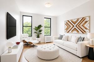 featured image of 225 W 110th St