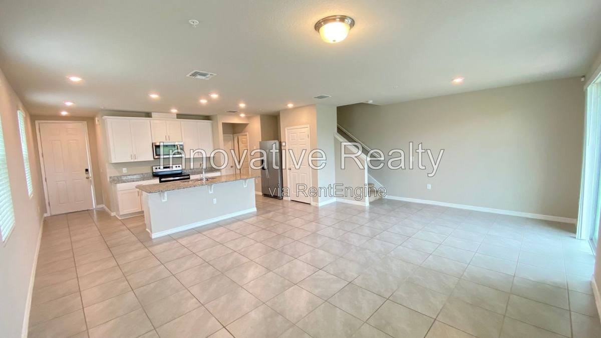 2522 Sweet Viburnum Way - Photo 3 of 10