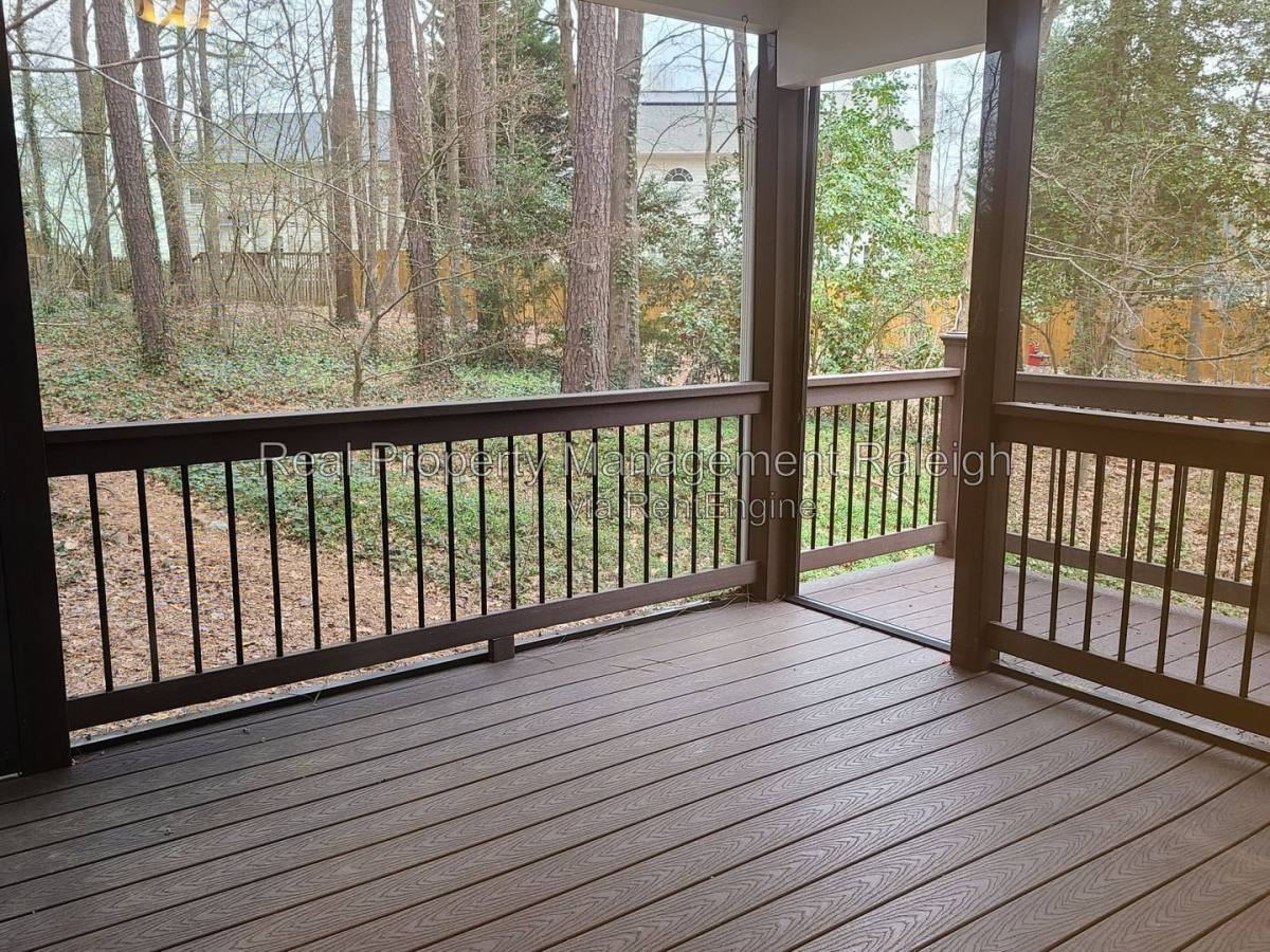 4709 Worchester Pl - Photo 2 of 10