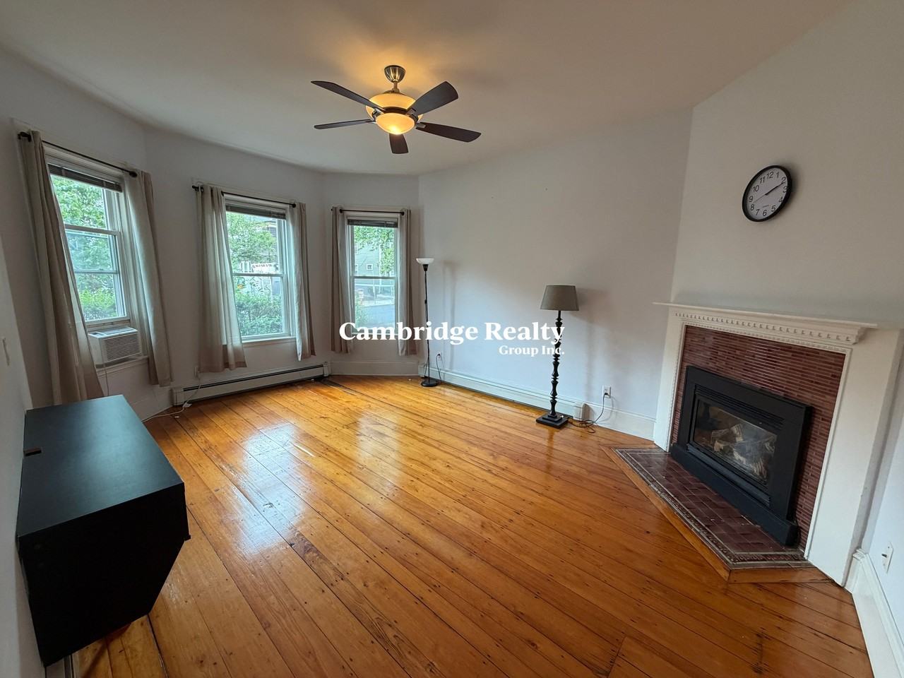 371 Broadway #2 - Photo 4 of 16