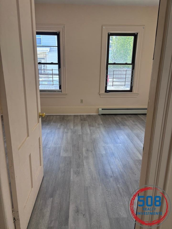 Wachusett St #1 - Photo 3 of 11