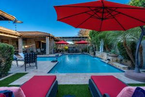 featured image of 3781 E Chestnut Ln