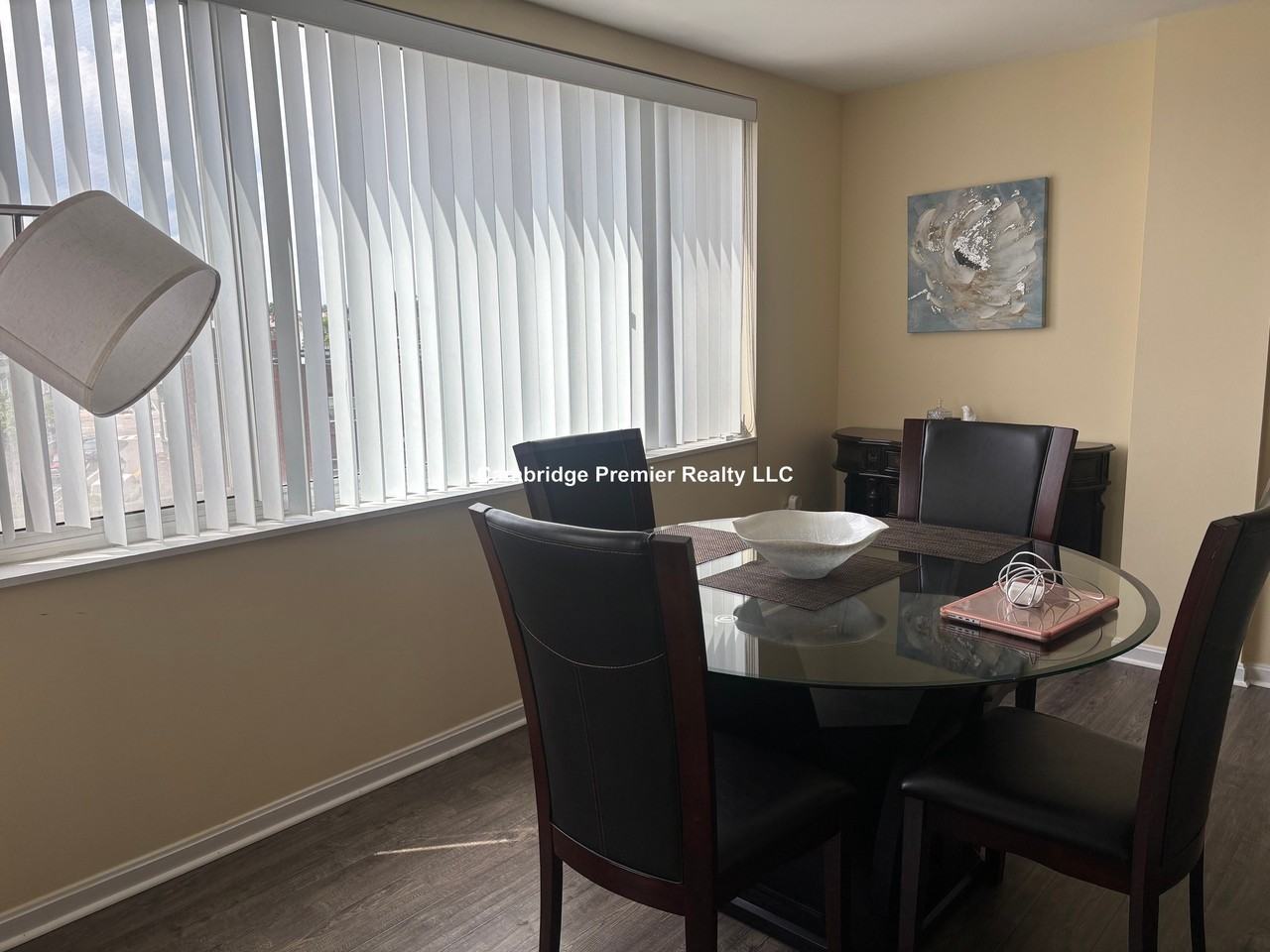 Chelsea St #508 - Photo 2 of 12