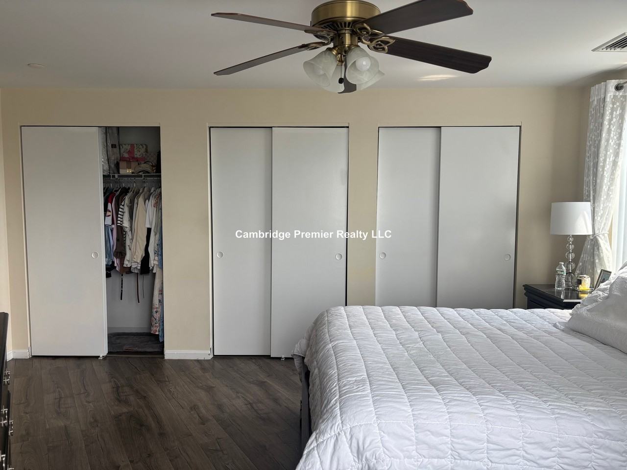 Chelsea St #508 - Photo 4 of 12