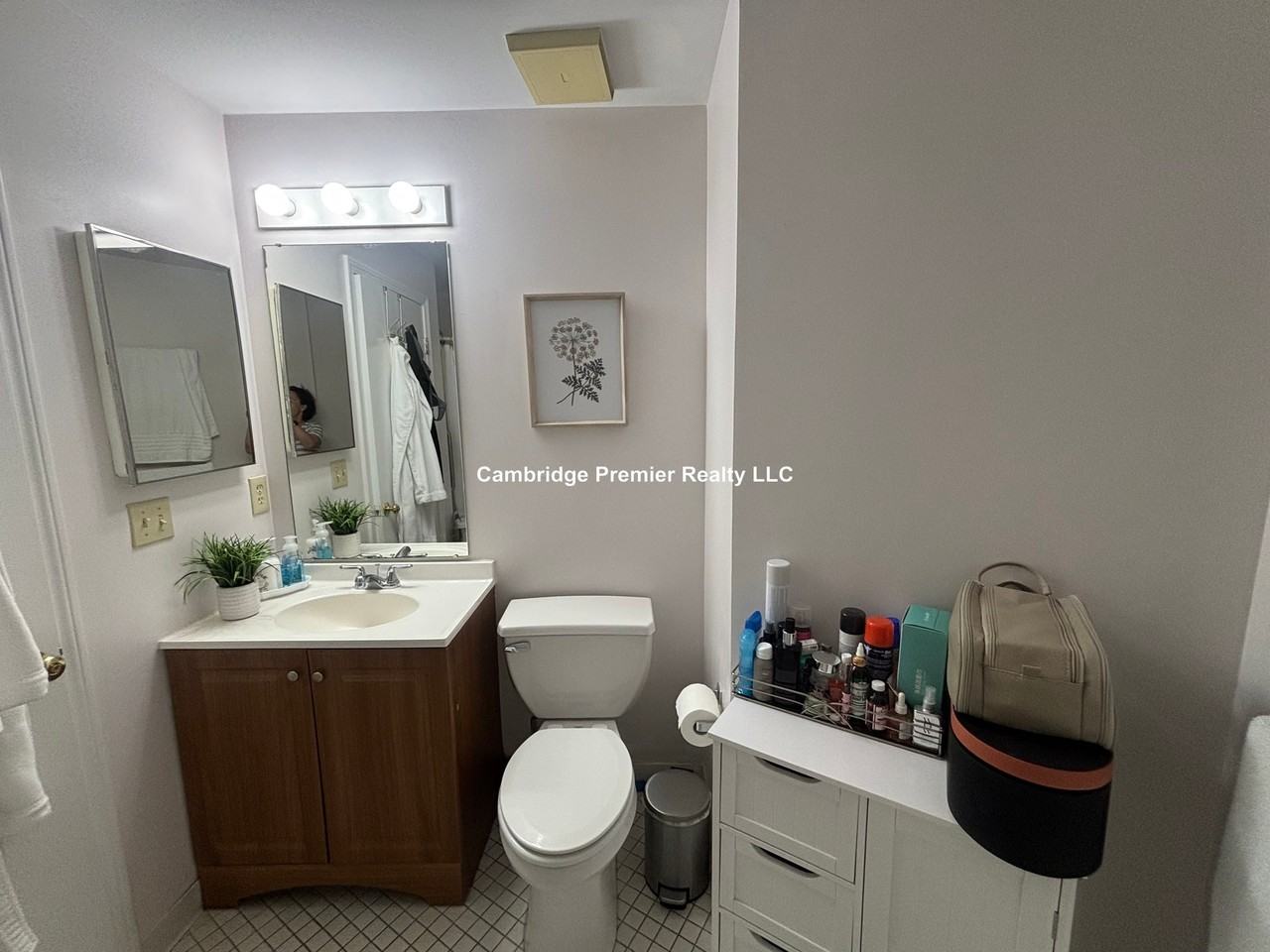 Chelsea St #508 - Photo 5 of 12