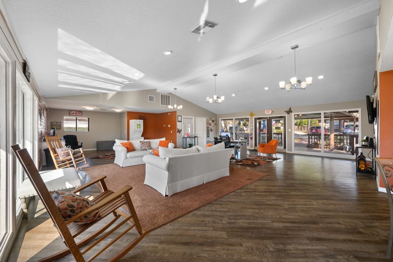 Cottage Court Apartments - Photo 6 of 50