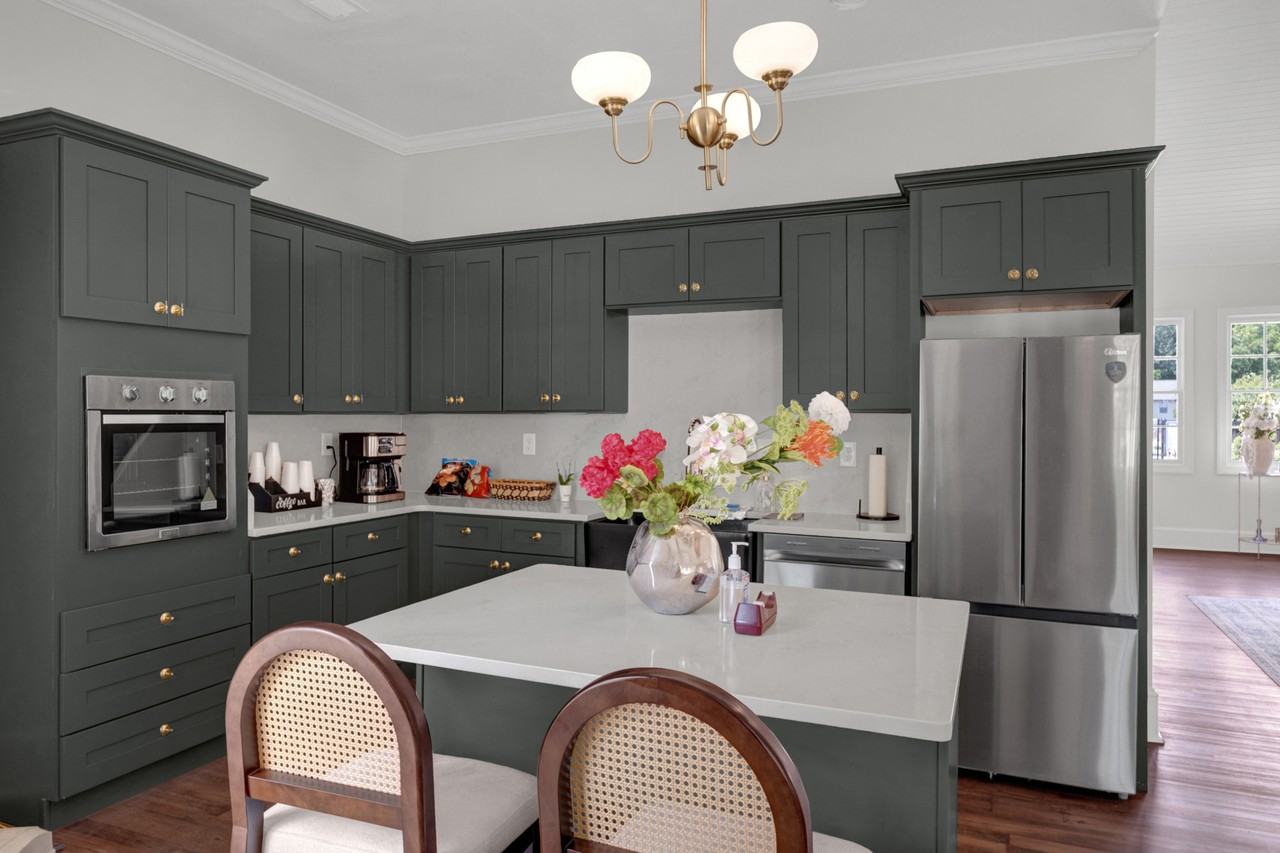 Fairfax Manor Townhomes - Photo 3 of 23