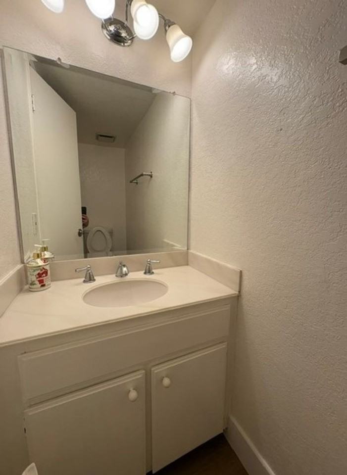 514 Avenida Presidio - Photo 7 of 26