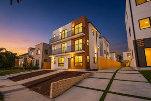 LUXURY TOWNHOMES IN PRIME LOCATION - Photo 1 of 1