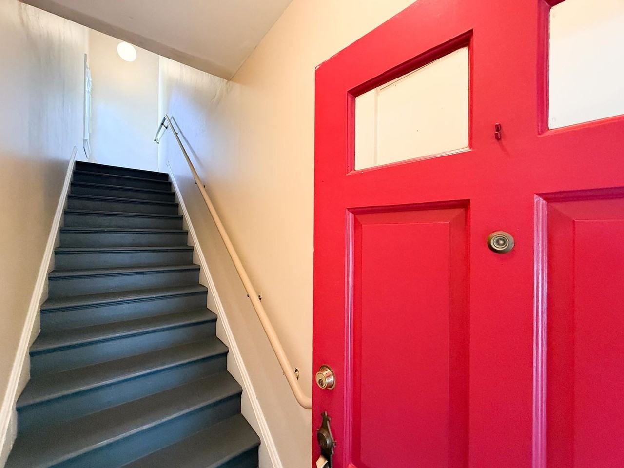 2208 Ward St - Photo 2 of 33