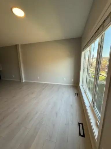 22529 93 Ave Nw - Photo 2 of 12