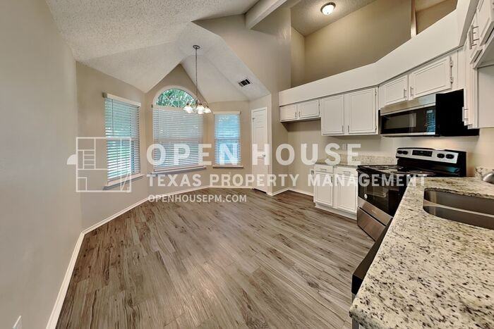 7864 Maiden Ln - Photo 7 of 27