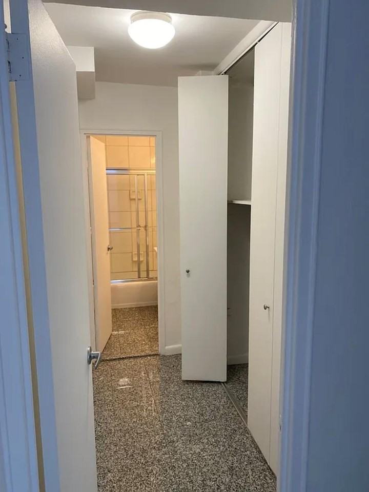 E 63rd St #1219 - Photo 3 of 5
