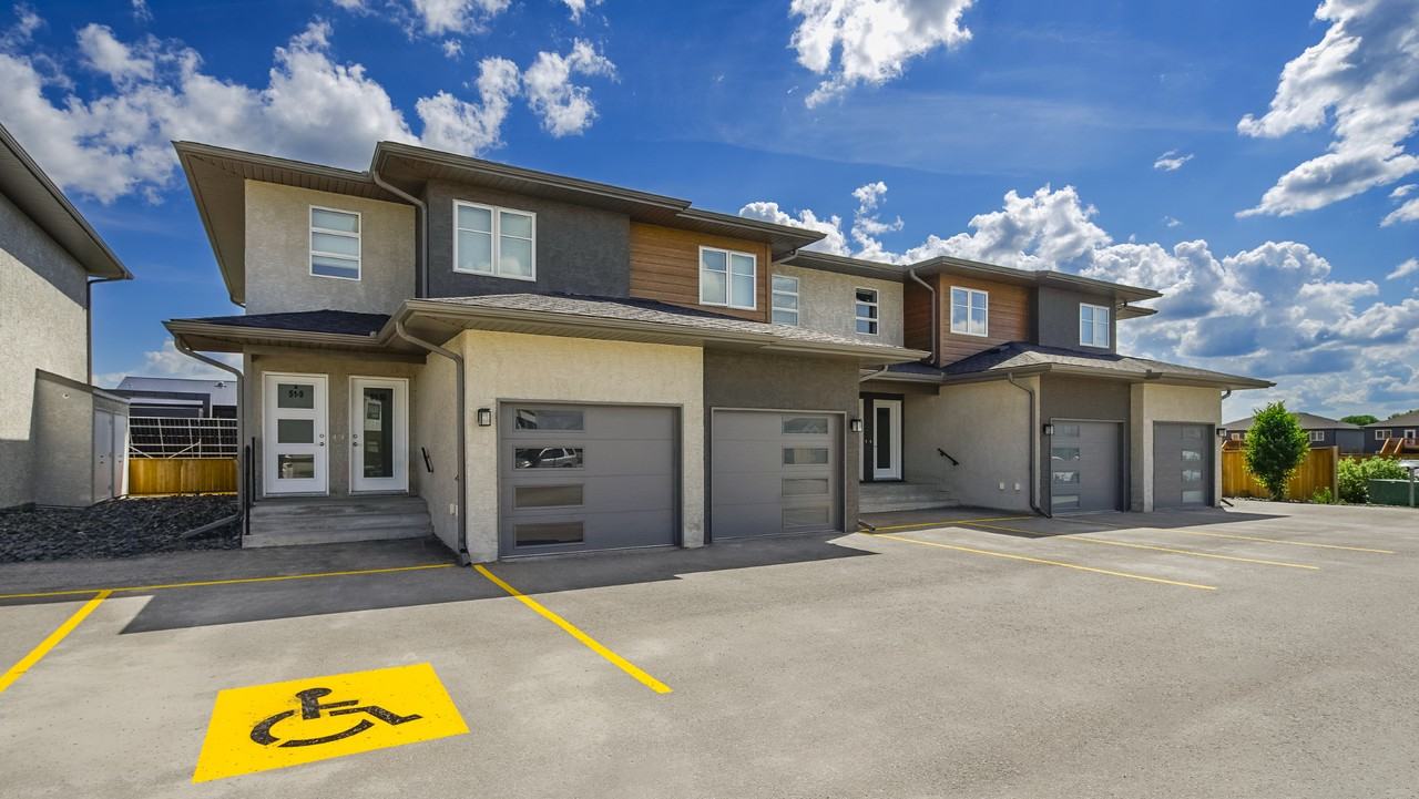 51 & 61 Edgemont Place - Photo 4 of 8