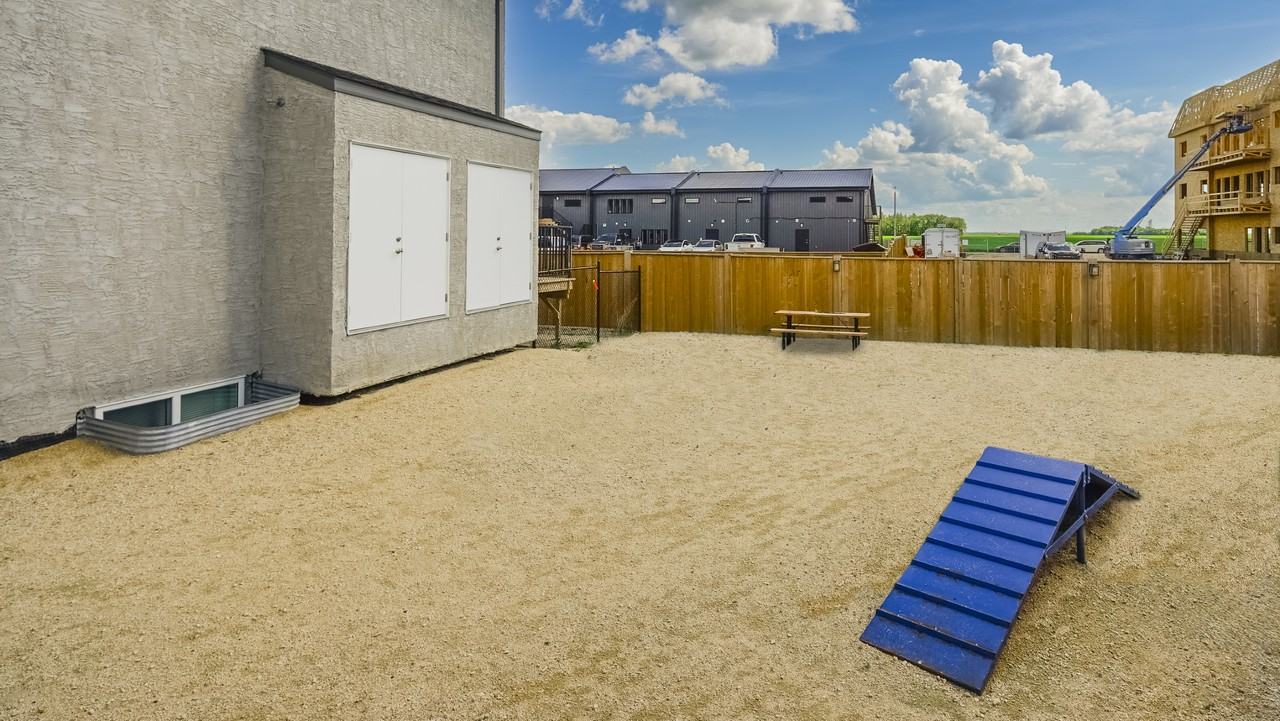 51 & 61 Edgemont Place - Photo 6 of 8