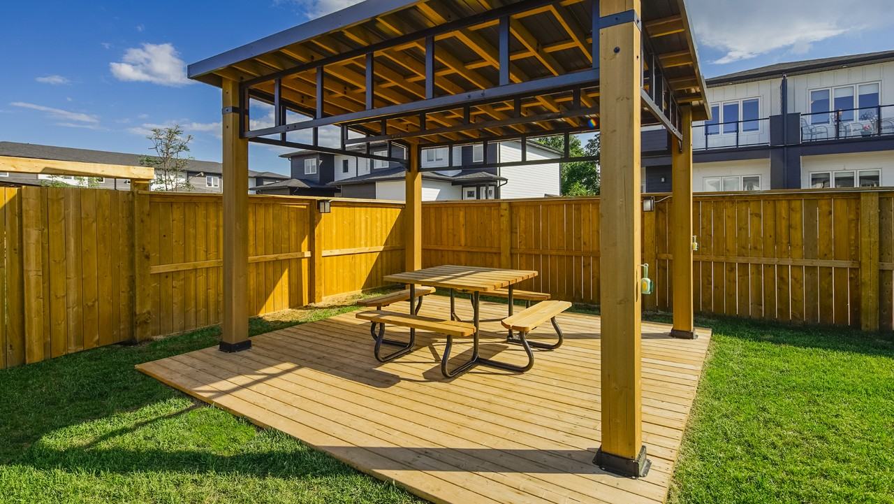290 Normandeau Avenue - Photo 6 of 50