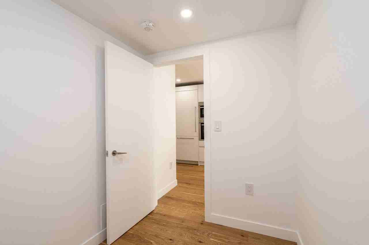 457 Marlee Avenue - Photo 7 of 10