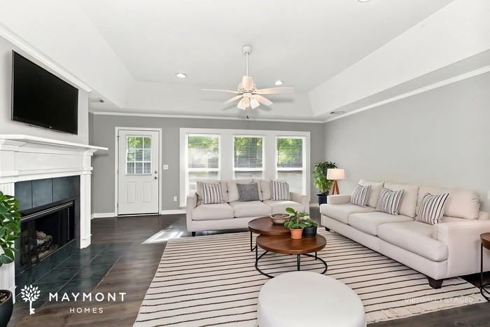 10415 Shadowview Rd - Photo 5 of 15