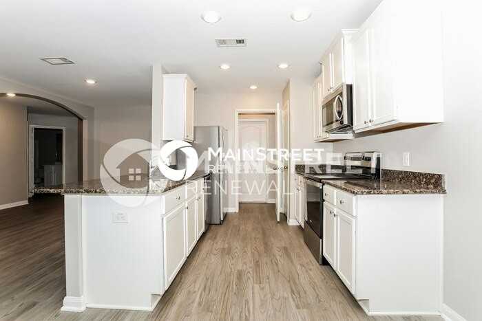 25208 Dickens Dr - Photo 6 of 16