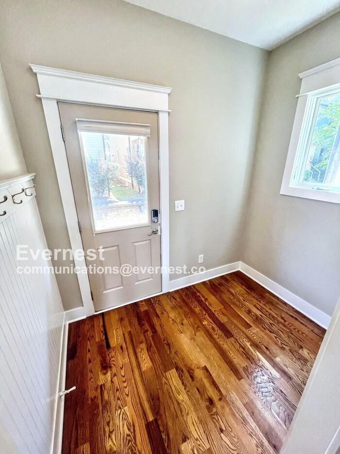1501D 9th Ave N - Photo 6 of 31