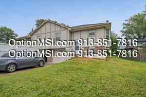 featured image of 103 Se Greystone Dr