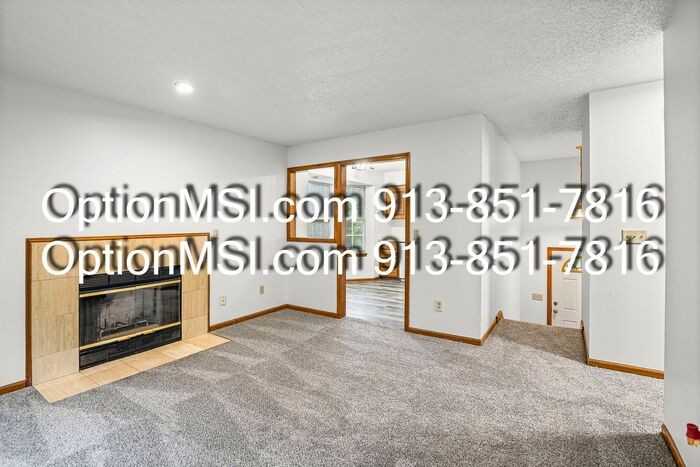 103 Se Greystone Dr - Photo 5 of 28