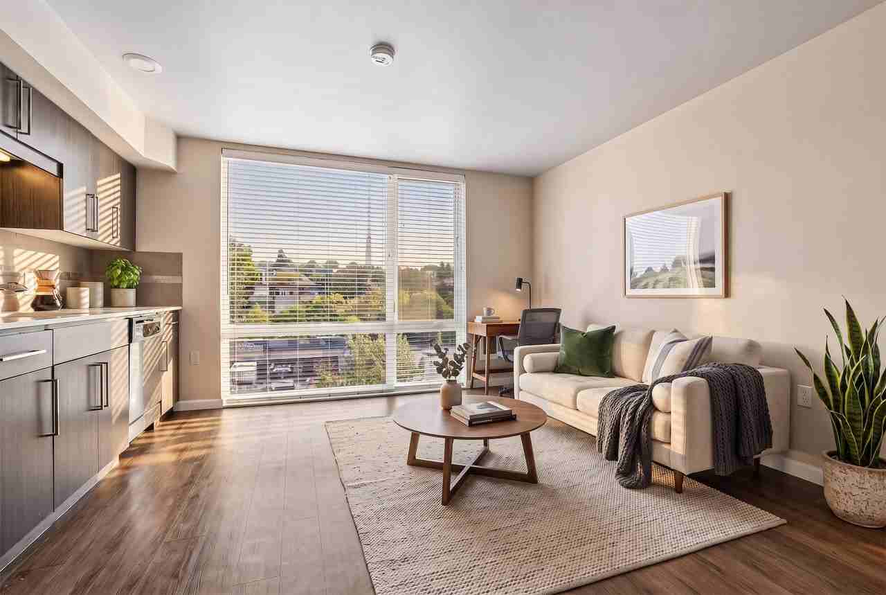 Ludwig Apartments - Photo 2 of 21