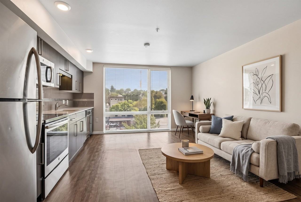Ludwig Apartments - Photo 5 of 21