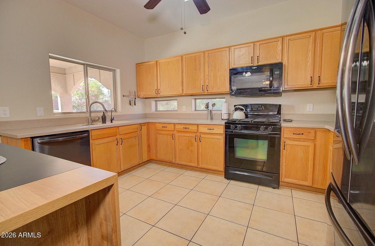 1920 N Palo Verde Ct - Photo 6 of 33