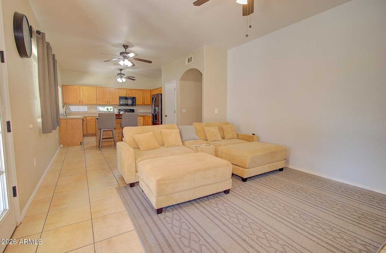 1920 N Palo Verde Ct - Photo 7 of 33
