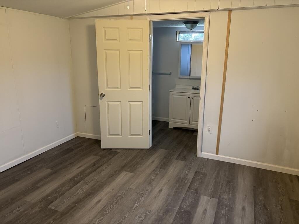 1351 Lawsonham Rd - Photo 6 of 10