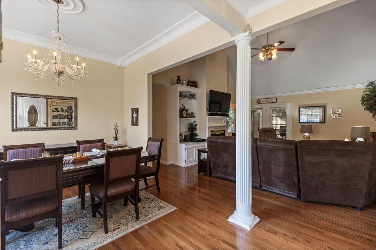 1531 Benjamin Cir Nw - Photo 4 of 50