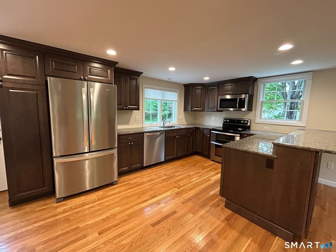 41 Melody Ln - Photo 6 of 17