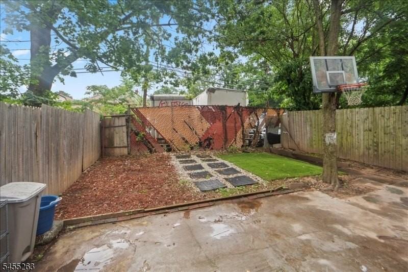 46 Halstead St #3 - Photo 6 of 13