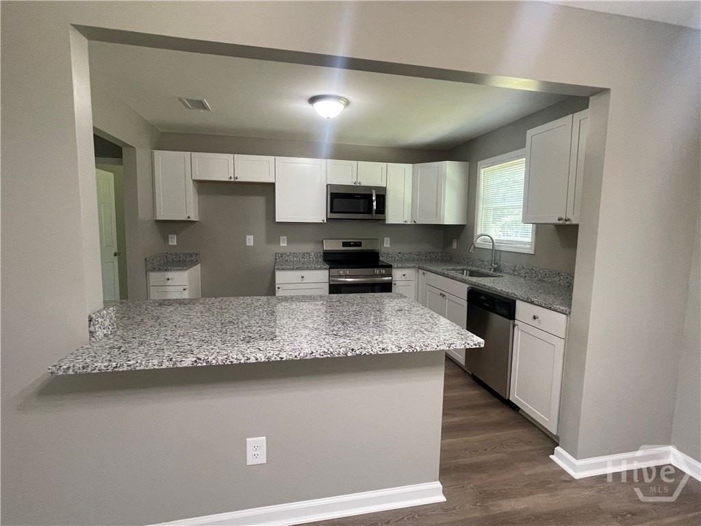 4599 Lexington Rd - Photo 5 of 19