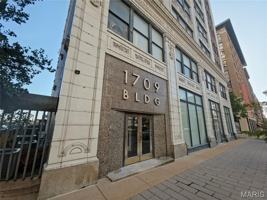 featured image of 1709 Washington Ave #306