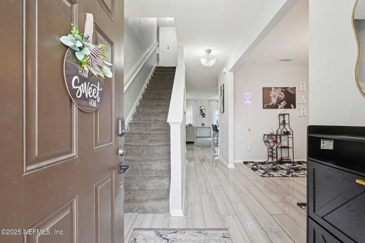 6787 Sandle Dr - Photo 2 of 25