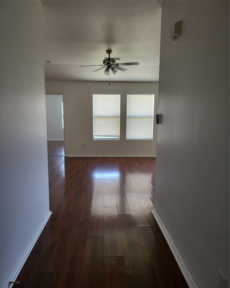 508 Quartz St - Photo 3 of 26