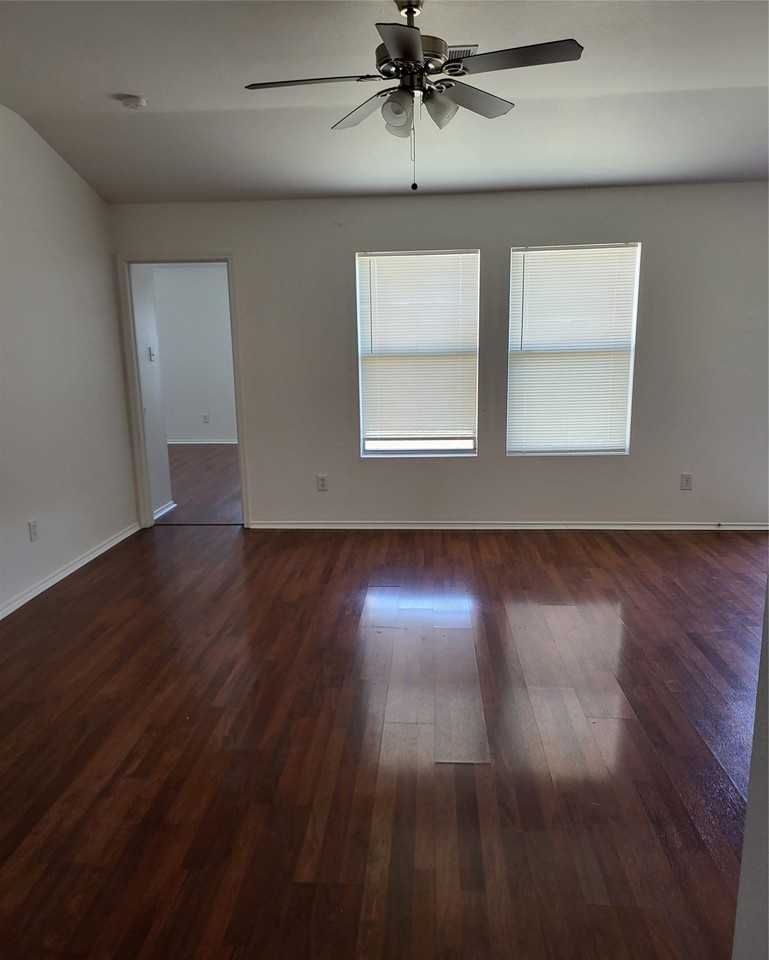 508 Quartz St - Photo 7 of 26