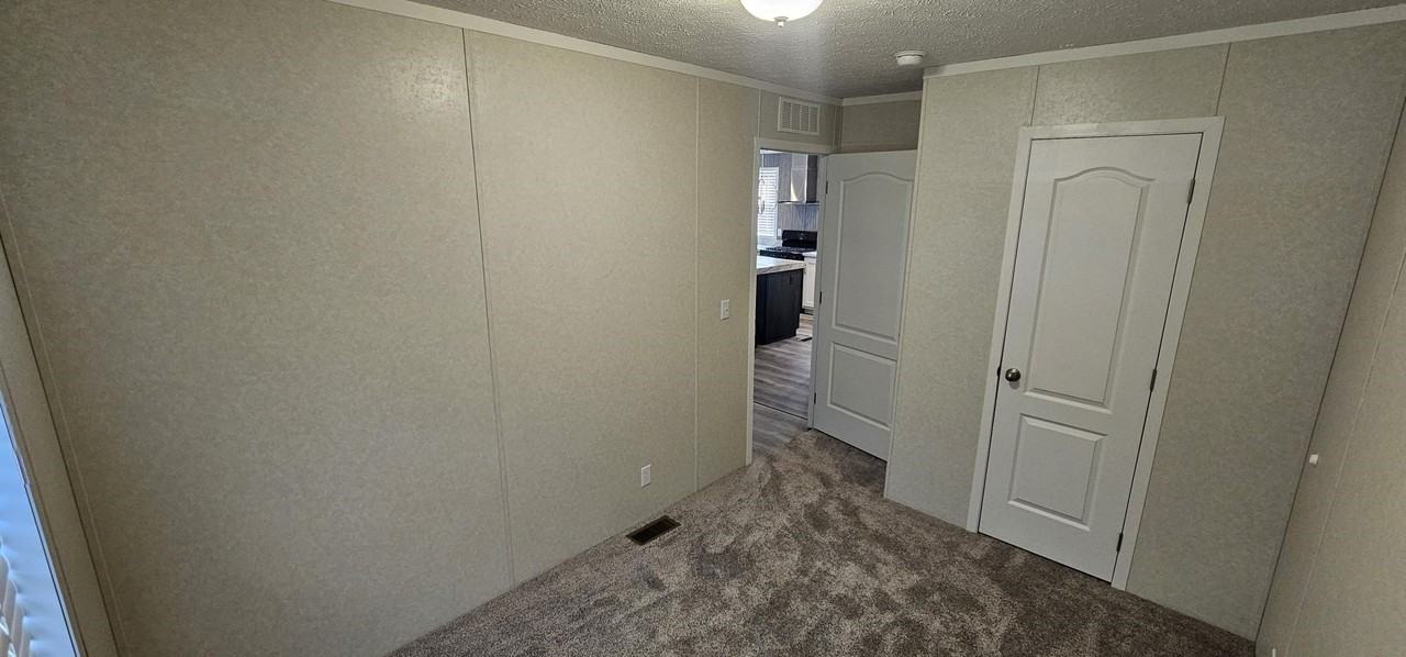 283 Mulberry #283 - Photo 3 of 12
