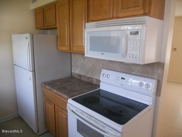 2026 Sarno Rd - Photo 2 of 11